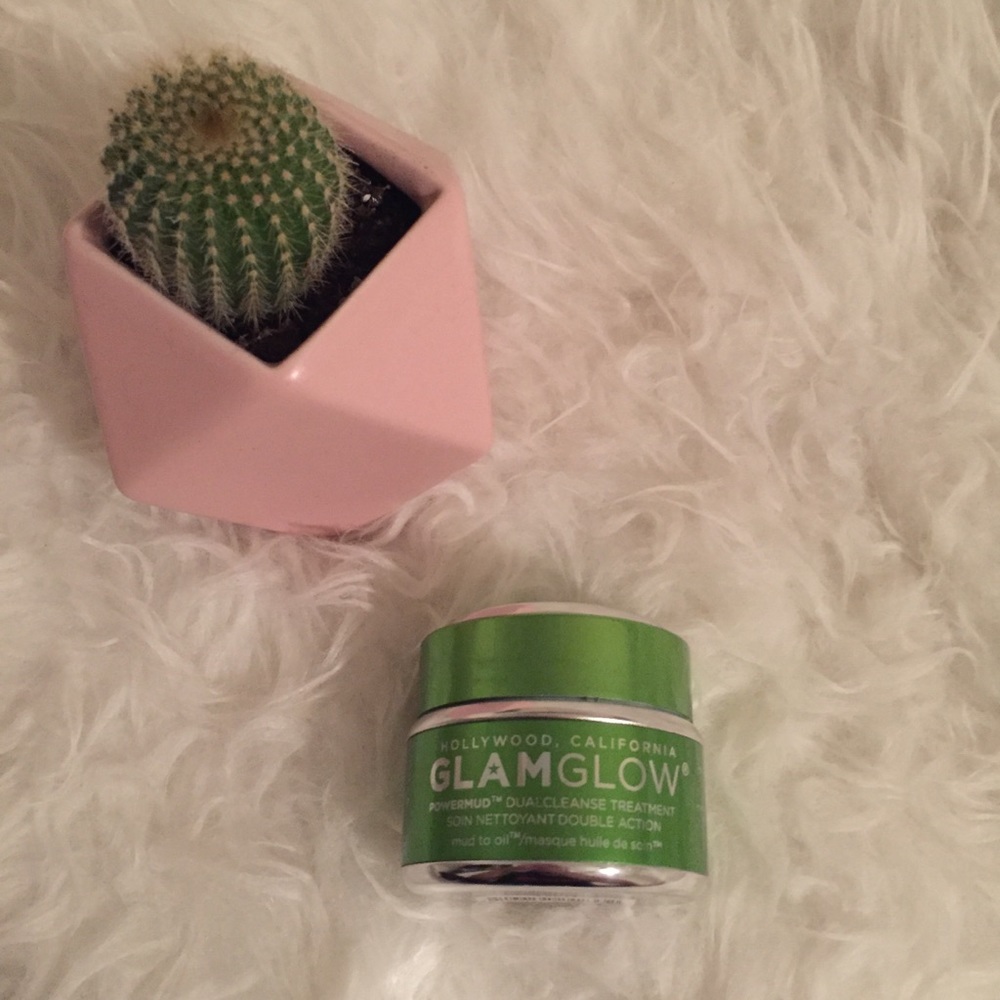 GLAMGLOW POWERMUD™ Dualcleanse Treatment